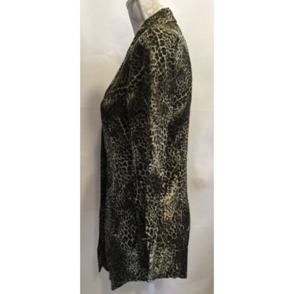 Dana Buchman Animal Print Button Blouse Shirt Sz 2 - Picture 3 of 8